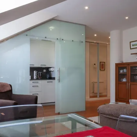 Avg San Agustín 12 * Gijón